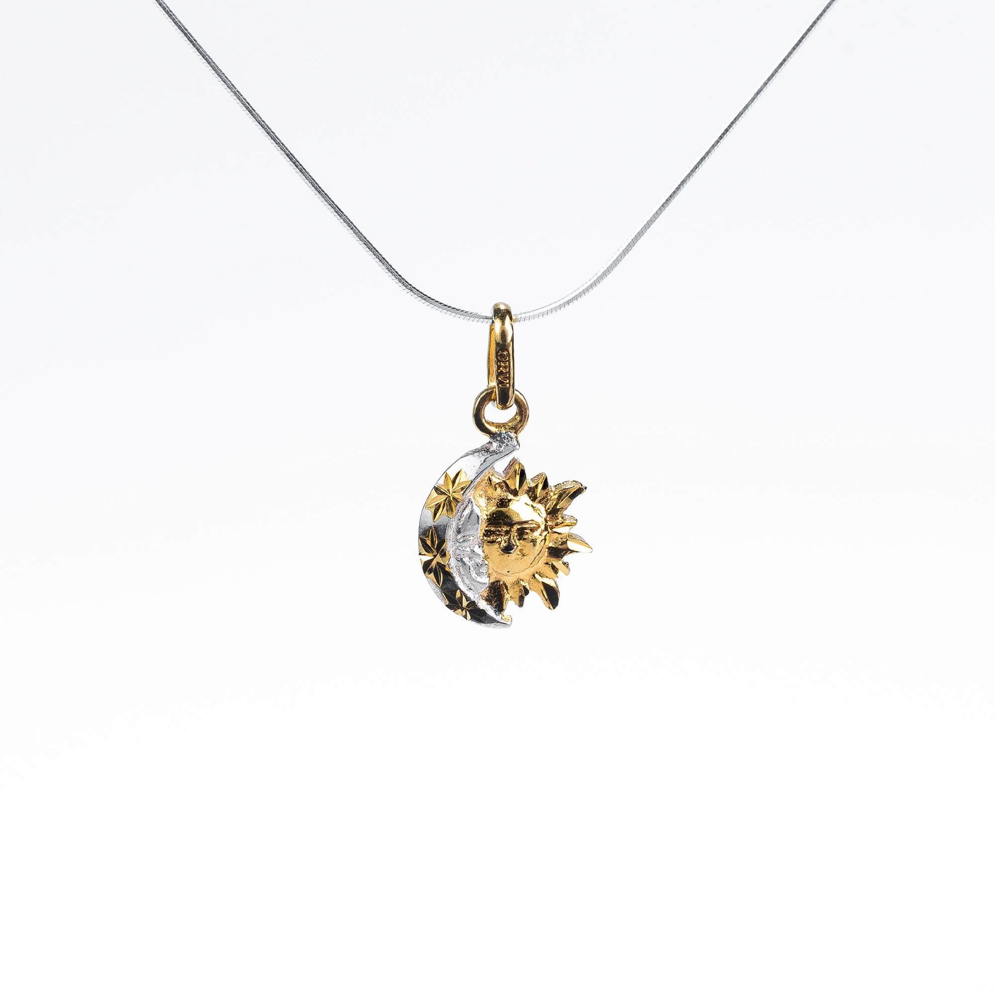 dije-eclipse-plata.925-detallado-en-oro
